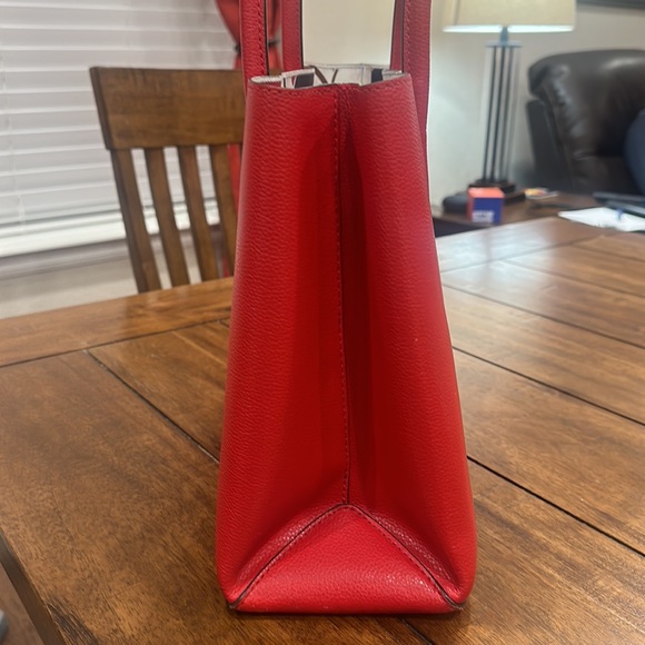 Red Kate Spade bag. Great condition! - Picture 11 of 16